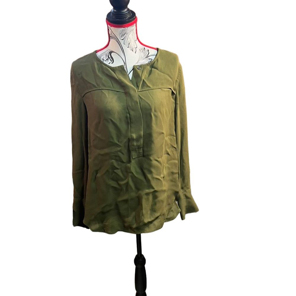 J.Crew Women's Green Long-Sleeved Crew Neck Blouse Size 10